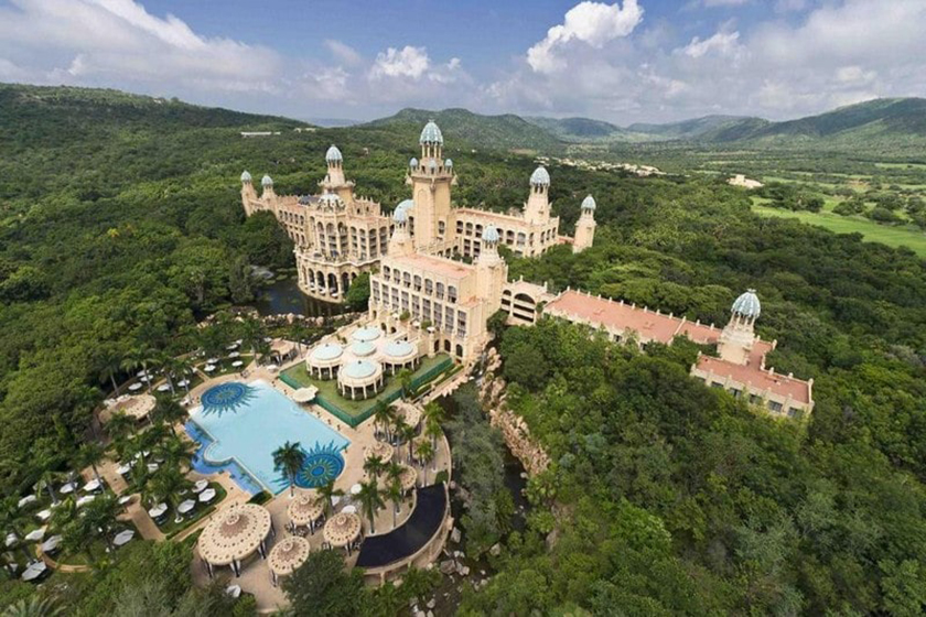 هتل پالاس اف د لاست سیتی سان سیتی